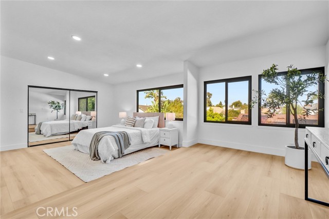 Detail Gallery Image 25 of 33 For 15335 Seine, Irvine,  CA 92604 - 6 Beds | 4 Baths