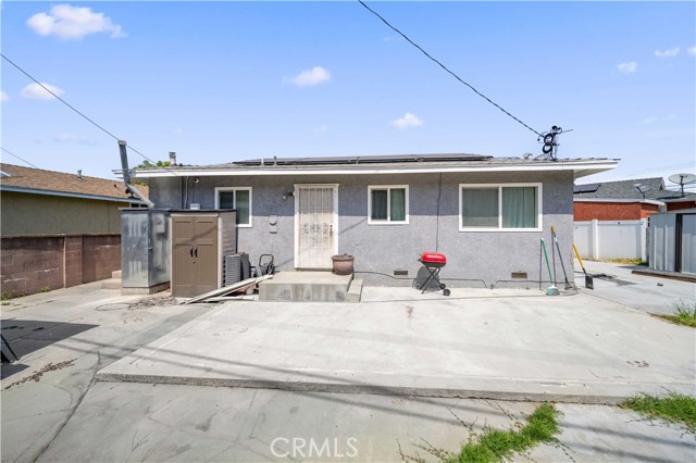 Detail Gallery Image 22 of 27 For 6838 Severn Dr, Paramount,  CA 90723 - 4 Beds | 2 Baths