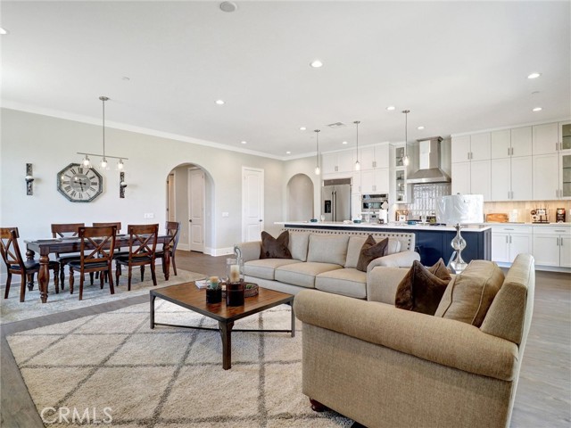 Detail Gallery Image 13 of 24 For 35878 Wildwood Crest Dr, Yucaipa,  CA 92399 - 4 Beds | 3/1 Baths