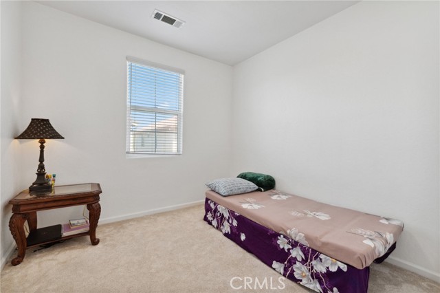 5529 N Valdez, Fresno CA: https://media.crmls.org/medias/1be6ea4b-6571-4a3d-9fdf-c7ae280a60e6.jpg