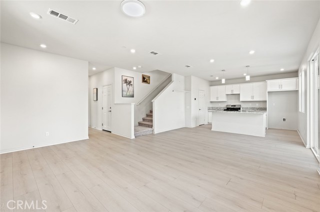 Detail Gallery Image 3 of 41 For 123 Colorado, Pomona,  CA 91766 - 4 Beds | 3 Baths