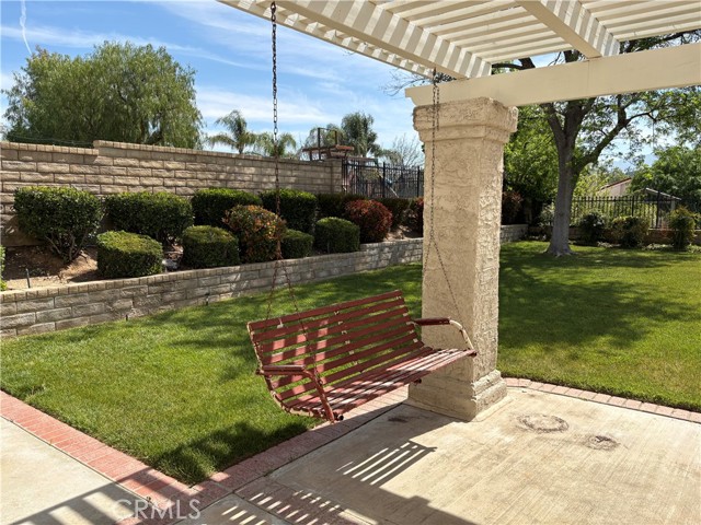 Detail Gallery Image 6 of 24 For 22636 Cardiff, Saugus,  CA 91350 - 3 Beds | 3 Baths