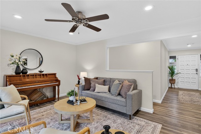 Detail Gallery Image 8 of 36 For 6 Doris Way, Chico,  CA 95926 - 3 Beds | 2 Baths