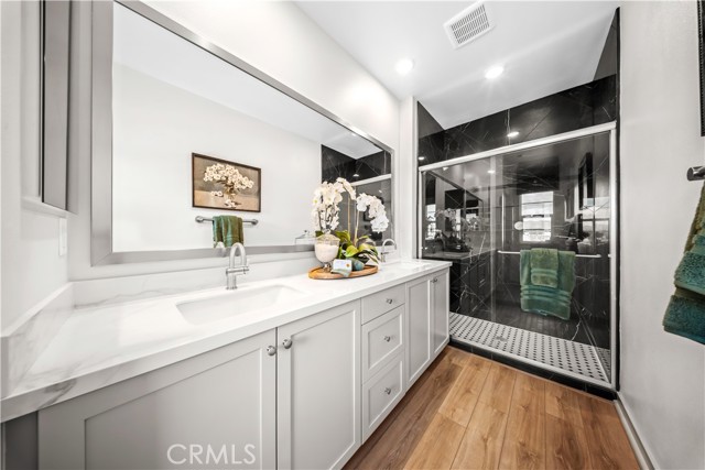 Detail Gallery Image 19 of 30 For 2854 via Descanso, Camarillo,  CA 93012 - 3 Beds | 2/1 Baths