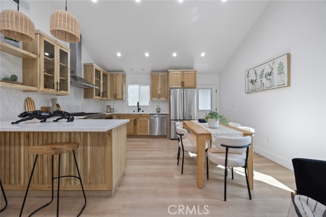 Detail Gallery Image 5 of 39 For 2460 Stoner Avenue, Los Angeles,  CA 90064 - – Beds | – Baths