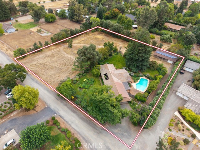 55 Roseanna Court, Chico CA: https://media.crmls.org/medias/1bea83b4-cef8-43d9-bbb5-35ba545fda6b.jpg