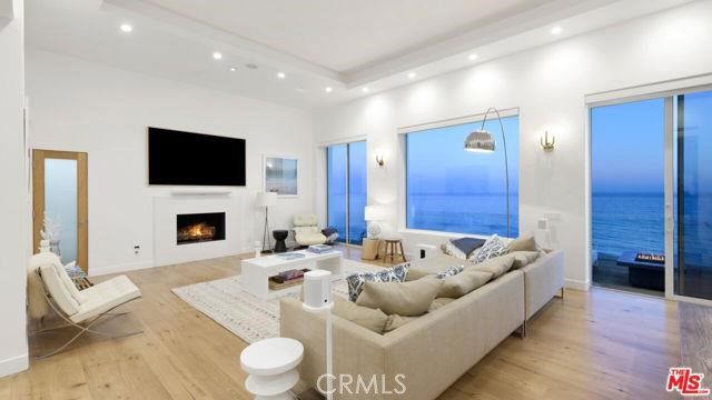 Detail Gallery Image 53 of 69 For 31654 Broad Beach Rd, Malibu,  CA 90265 - 4 Beds | 3/1 Baths