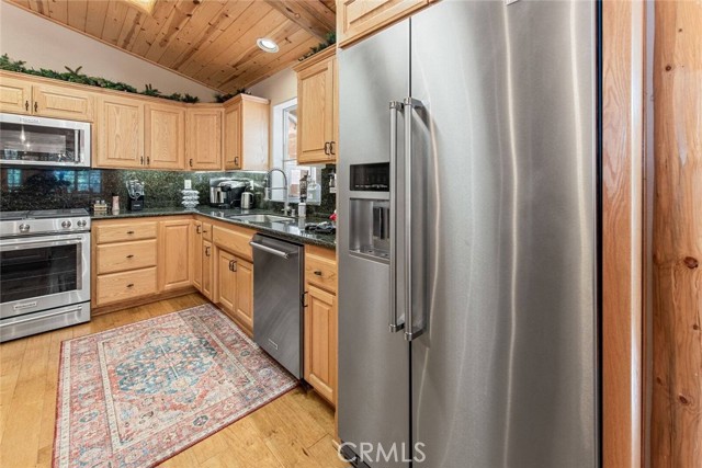 484 Catalina, Big Bear Lake, CA 92315