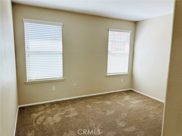Detail Gallery Image 19 of 41 For 26035 Newport Ave, Loma Linda,  CA 92354 - 4 Beds | 3/1 Baths