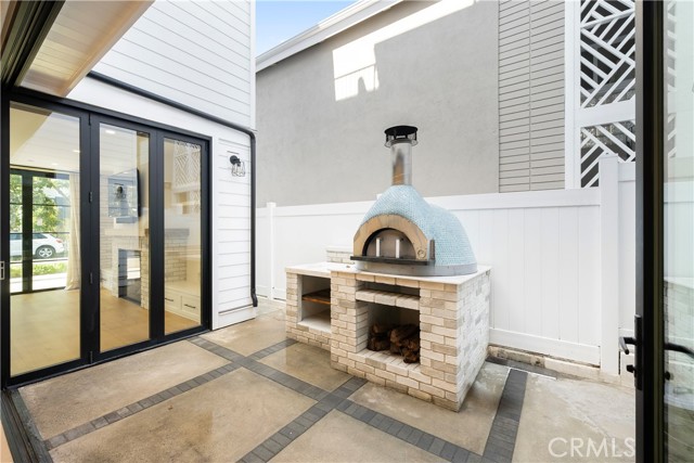 Detail Gallery Image 16 of 20 For 616 Acacia, Corona Del Mar,  CA 92625 - 3 Beds | 3/1 Baths