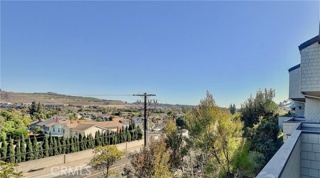 33422 Valley View Court 5