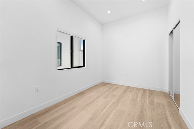6827 Ranchito Avenue, Van Nuys CA: https://media.crmls.org/medias/1becc13b-32fe-4e1a-9ae3-282312e62f52.jpg