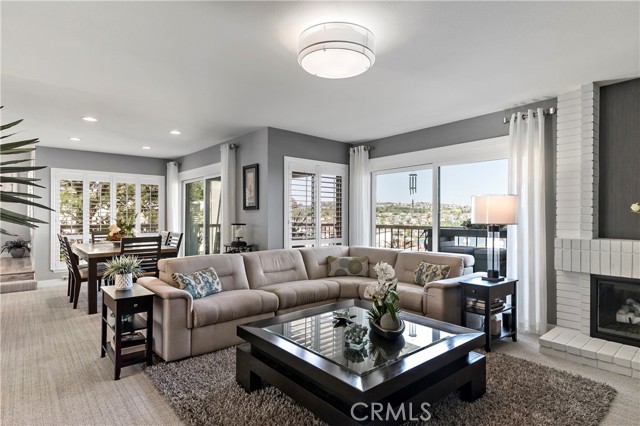 Detail Gallery Image 11 of 48 For 27784 Arta #10,  Mission Viejo,  CA 92692 - 2 Beds | 2 Baths