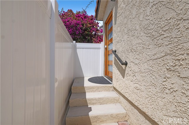 4700 W 169th Street, Lawndale CA: https://media.crmls.org/medias/1bed4d73-6707-4a77-ade8-6710cf56a3cd.jpg
