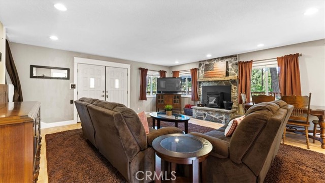 Detail Gallery Image 14 of 69 For 9 Apple Hill Cir, Berry Creek,  CA 95916 - 3 Beds | 2 Baths