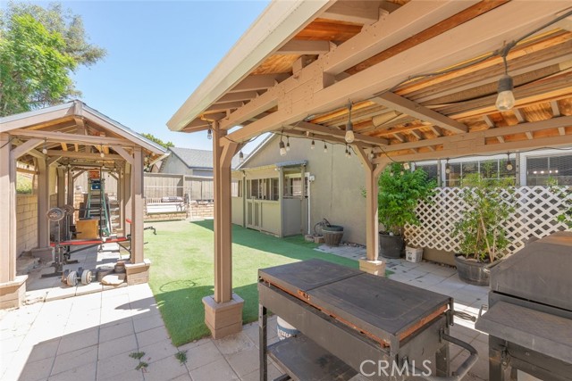 Detail Gallery Image 28 of 35 For 974 Blossom Hill Dr, Corona,  CA 92878 - 3 Beds | 2 Baths