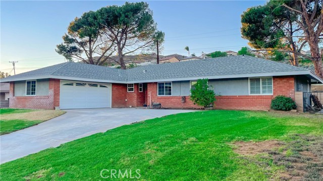 7741 Big Rock Dr, Riverside, CA 92509