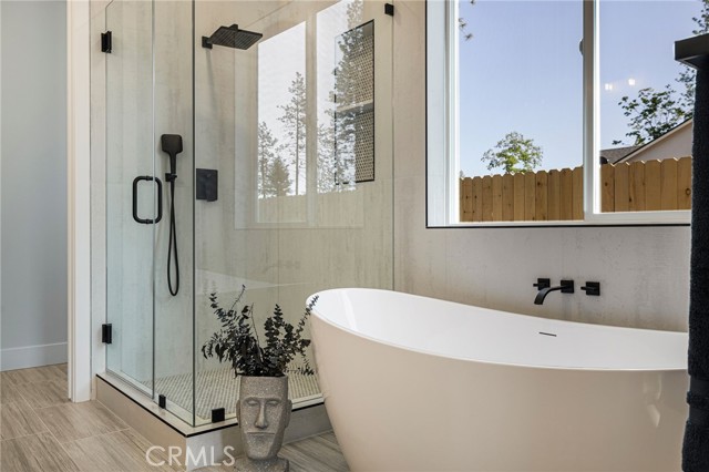 5785 Fickett Lane, Paradise CA: https://media.crmls.org/medias/1bee2947-eb5a-464a-9d6f-77438de92ae6.jpg