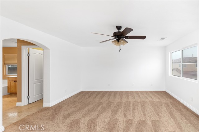 Detail Gallery Image 15 of 23 For 34027 Lily, Yucaipa,  CA 92399 - 3 Beds | 2/1 Baths