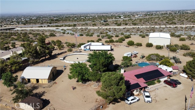 2390 Trinity Road, Pinon Hills CA: https://media.crmls.org/medias/1bf1de78-8951-4c64-8a2c-2b41d0bbeee0.jpg