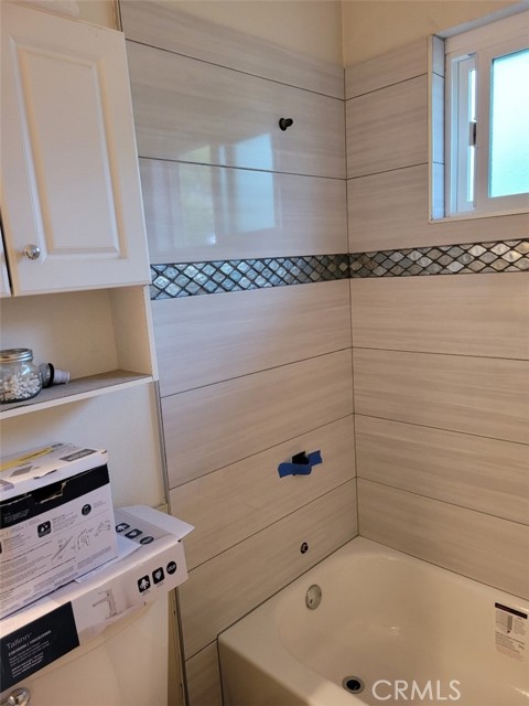 Detail Gallery Image 8 of 8 For 4638 via Vista Cir #12,  Huntington Beach,  CA 92649 - 2 Beds | 1 Baths