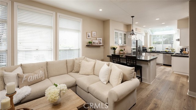 Image 11 of 59 For 33 Calle Del Norte