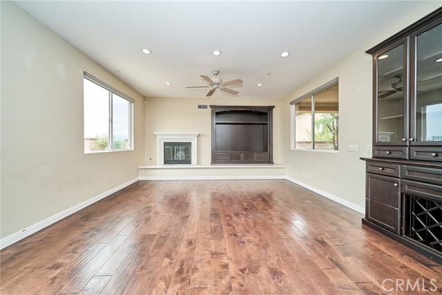 Detail Gallery Image 8 of 30 For 5008 Glenview, Chino Hills,  CA 91709 - 5 Beds | 4/1 Baths