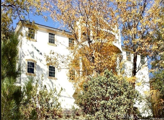 Details for 28620 Manitoba, Lake Arrowhead, CA 92352