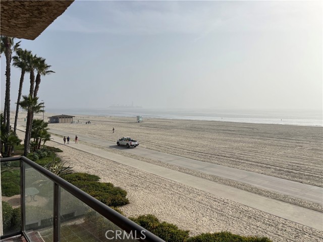 Detail Gallery Image 32 of 38 For 1230 E Ocean #303,  Long Beach,  CA 90802 - 2 Beds | 2 Baths