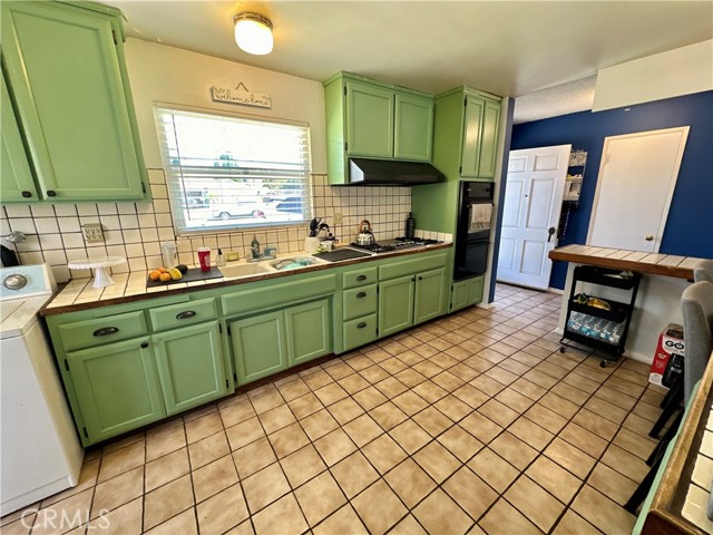 7490 Santa Elena Drive, Buena Park CA: https://media.crmls.org/medias/1bf43235-94dd-4f06-815a-5a7a785f8e6b.jpg