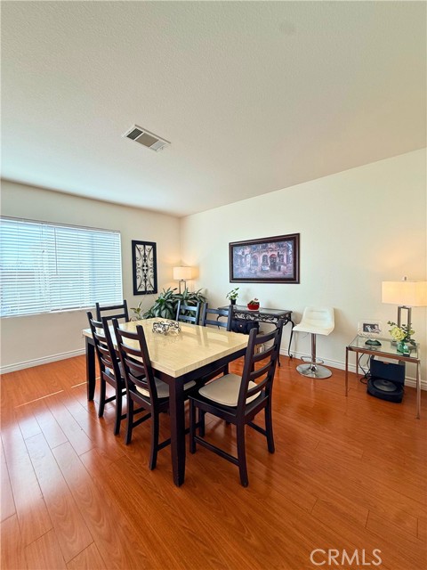 Detail Gallery Image 13 of 34 For 14115 Desert Rose, Hesperia,  CA 92344 - 4 Beds | 3 Baths