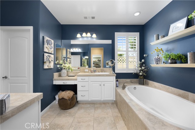 Detail Gallery Image 22 of 37 For 12401 Winterbourne, Bakersfield,  CA 93312 - 2 Beds | 2 Baths