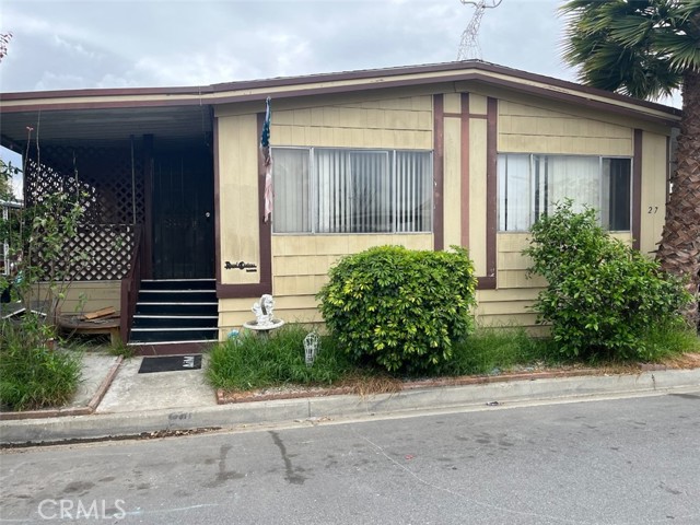 Detail Gallery Image 1 of 1 For 2601 E Victoria #27,  Rancho Dominguez,  CA 90220 - 2 Beds | 2 Baths