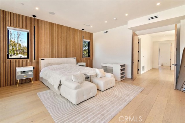 Detail Gallery Image 26 of 44 For 5347 Natick Ave, Sherman Oaks,  CA 91411 - 5 Beds | 5/1 Baths