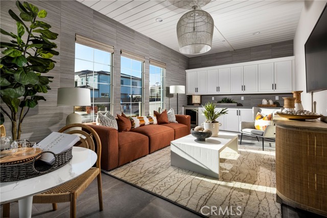 Detail Gallery Image 8 of 15 For 24202 N Corte Alegra, Valencia,  CA 91354 - 5 Beds | 5/1 Baths