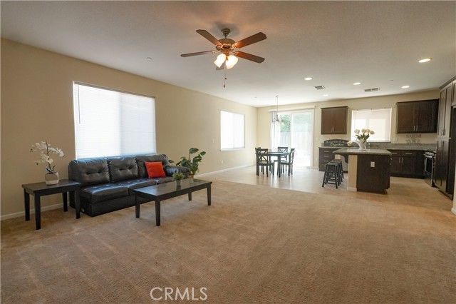 Detail Gallery Image 5 of 21 For 2610 Stone Creek Dr, Atwater,  CA 95301 - 3 Beds | 2 Baths