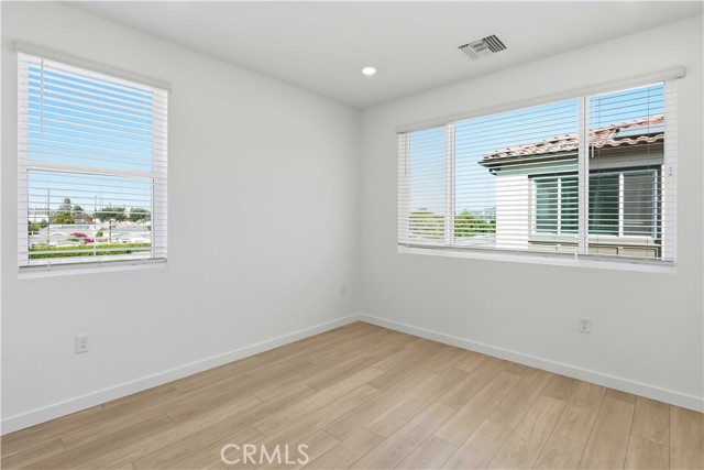 Detail Gallery Image 19 of 29 For 9329 via Azul, Pico Rivera,  CA 90660 - 3 Beds | 3 Baths