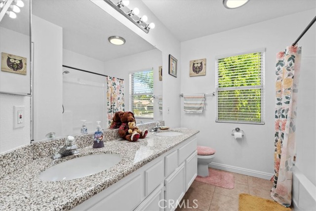 Detail Gallery Image 37 of 48 For 12059 Franklin, Moreno Valley,  CA 92557 - 5 Beds | 3 Baths