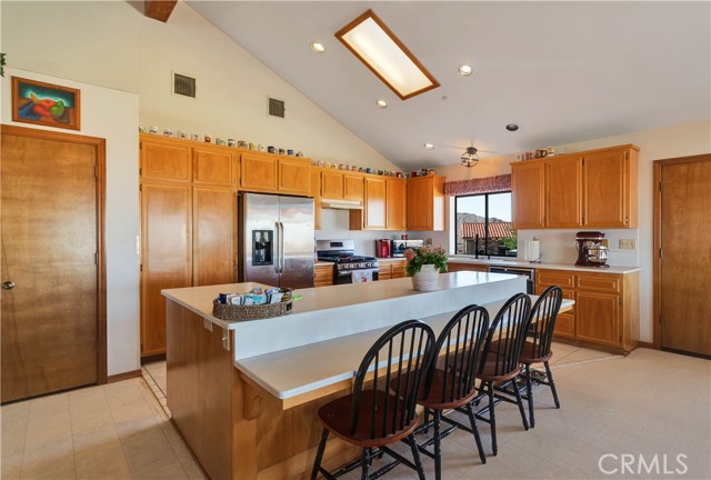 Detail Gallery Image 14 of 75 For 1388 N Jemez Trl, Landers,  CA 92285 - 3 Beds | 3 Baths