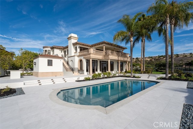 2 Gallery Place, Newport Coast CA: https://media.crmls.org/medias/1bf6f5bd-809e-432b-b488-8f41b0a5f22a.jpg
