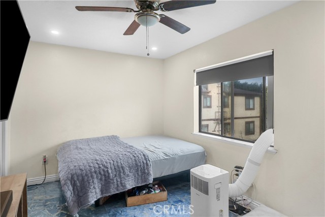 Detail Gallery Image 11 of 14 For 515 W Gardena Bld #28,  Gardena,  CA 90248 - 3 Beds | 2 Baths