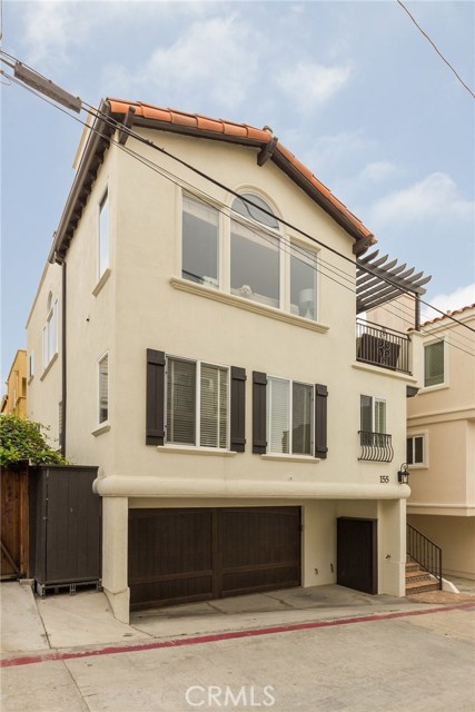 155 1st Court, Hermosa Beach, California 90254, 4 Bedrooms Bedrooms, ,2 BathroomsBathrooms,Residential,Sold,1st,SB17000952