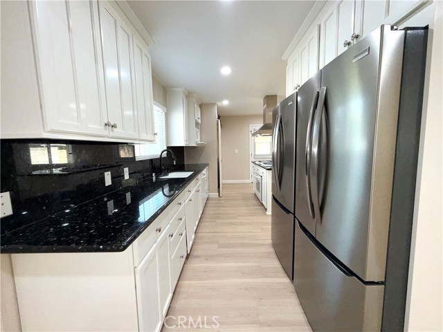 Detail Gallery Image 21 of 75 For 2331 E Adams Ave, Orange,  CA 92867 - 5 Beds | 4 Baths