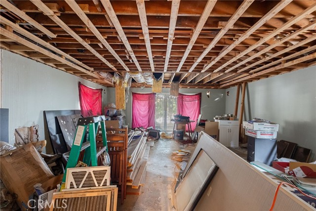 11821 Balboa, Granada Hills CA: https://media.crmls.org/medias/1bf9b953-d9e2-430d-a851-2d7201b5f844.jpg