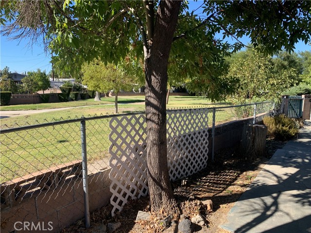 Detail Gallery Image 15 of 17 For 160 Mary Ln, Hemet,  CA 92543 - 2 Beds | 2 Baths