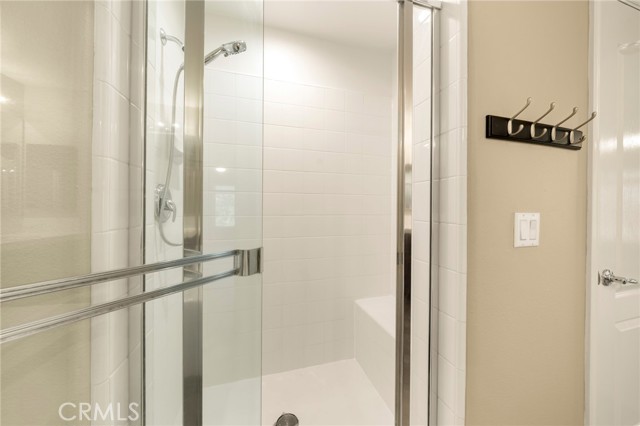Detail Gallery Image 50 of 75 For 26640 via Bellazza, Valencia,  CA 91381 - 3 Beds | 2/1 Baths