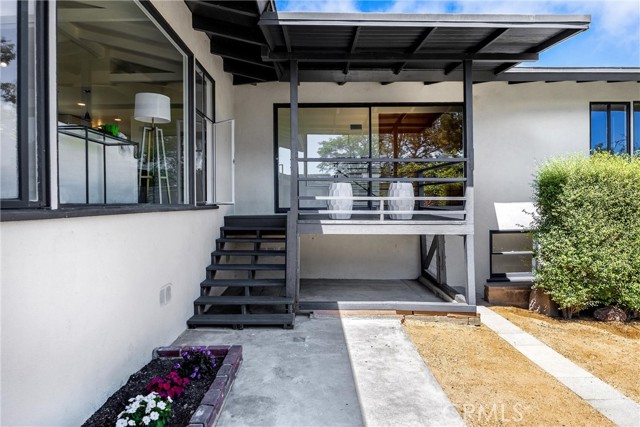 1961 Temple Hills Drive, Laguna Beach CA: https://media.crmls.org/medias/1bfa32ad-2552-4098-8892-73e042fe6483.jpg