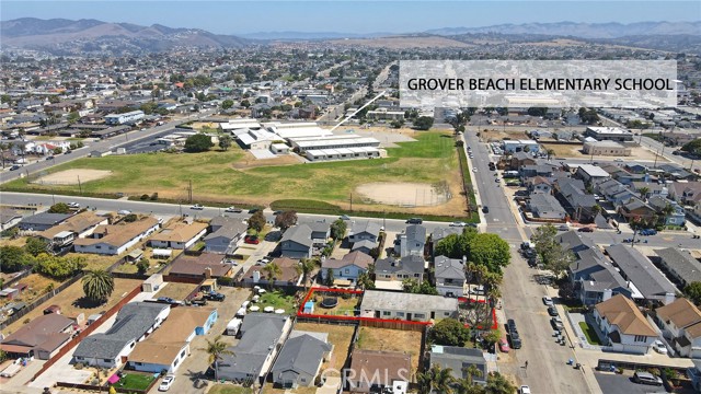 Detail Gallery Image 5 of 43 For 560 S 12th St, Grover Beach,  CA 93433 - 4 Beds | 2 Baths