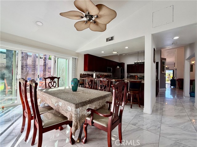 Detail Gallery Image 29 of 46 For 3585 Ambrose, Corona,  CA 92882 - 5 Beds | 3/1 Baths