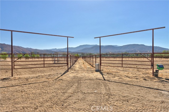 Detail Gallery Image 27 of 50 For 35712 Belle Chaine, Temecula,  CA 92592 - 3 Beds | 2 Baths